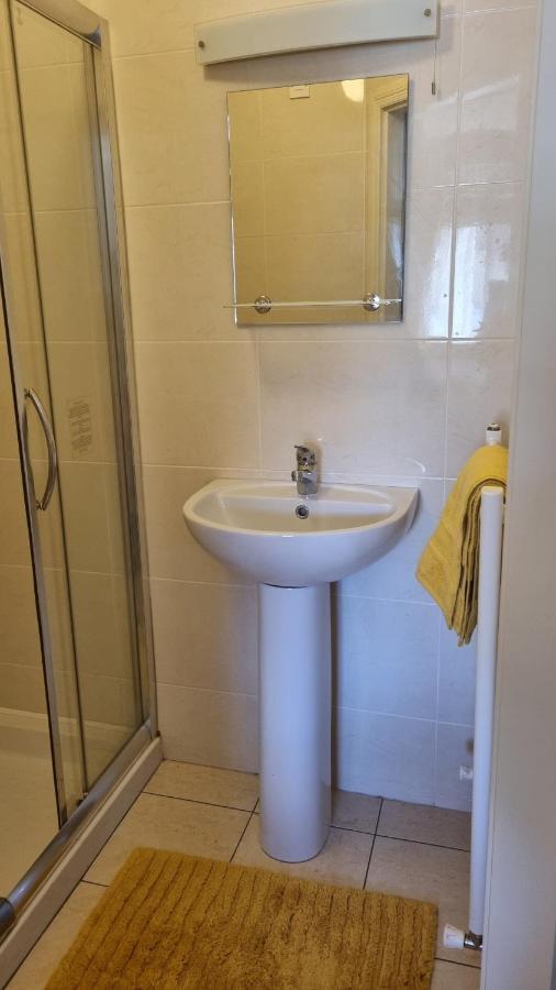2 Bedroomed Ground Floor Apartment Kenmare Esterno foto