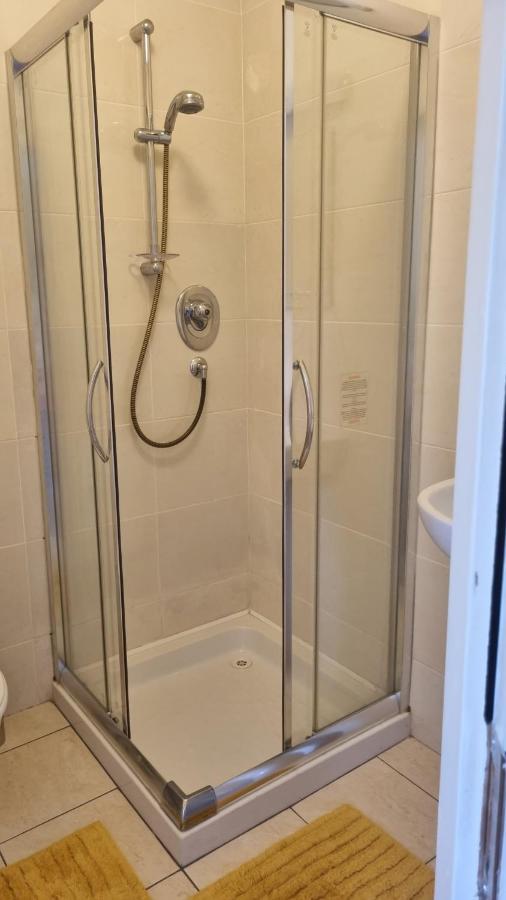 2 Bedroomed Ground Floor Apartment Kenmare Esterno foto